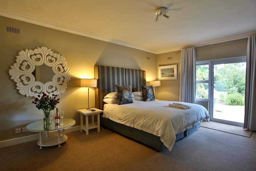Willow Lodge Rolf Valley Room photo